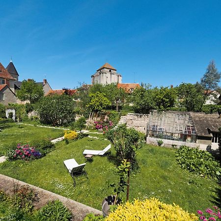 Le Jardin Des Lys - Chambre D'Hote Ou Appartement Ла-Рош-Позе Экстерьер фото