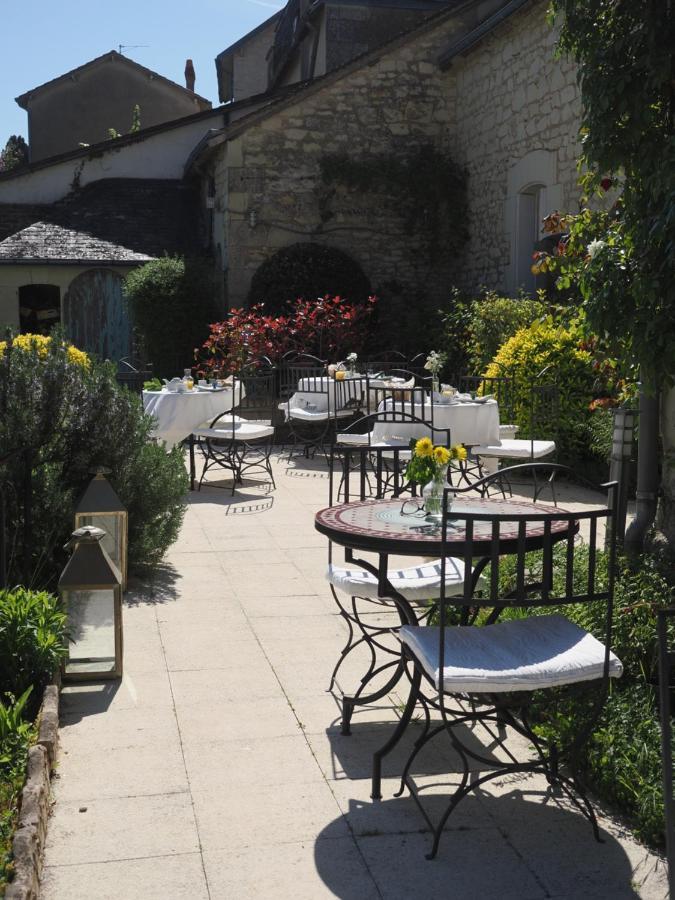 Le Jardin Des Lys - Chambre D'Hote Ou Appartement Ла-Рош-Позе Экстерьер фото